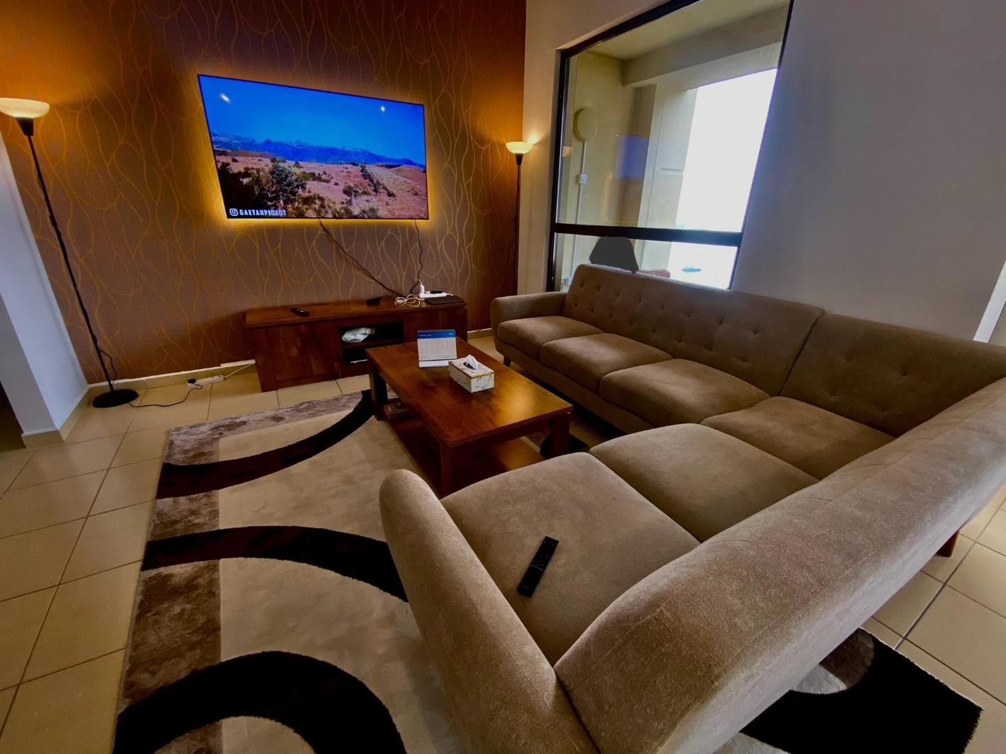 Seaview Beach Hostel Jbr - Walk To Beach - Gym - Pool - Metro Station Dubai Exteriör bild